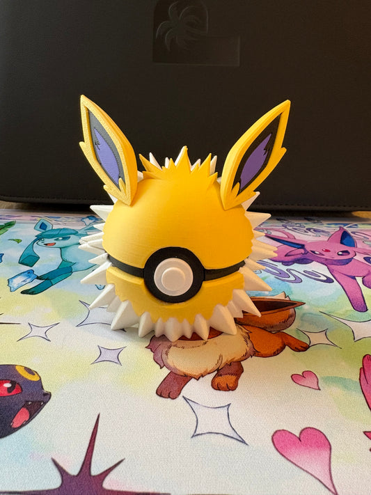 Jolteon 3D Printed Pokeball