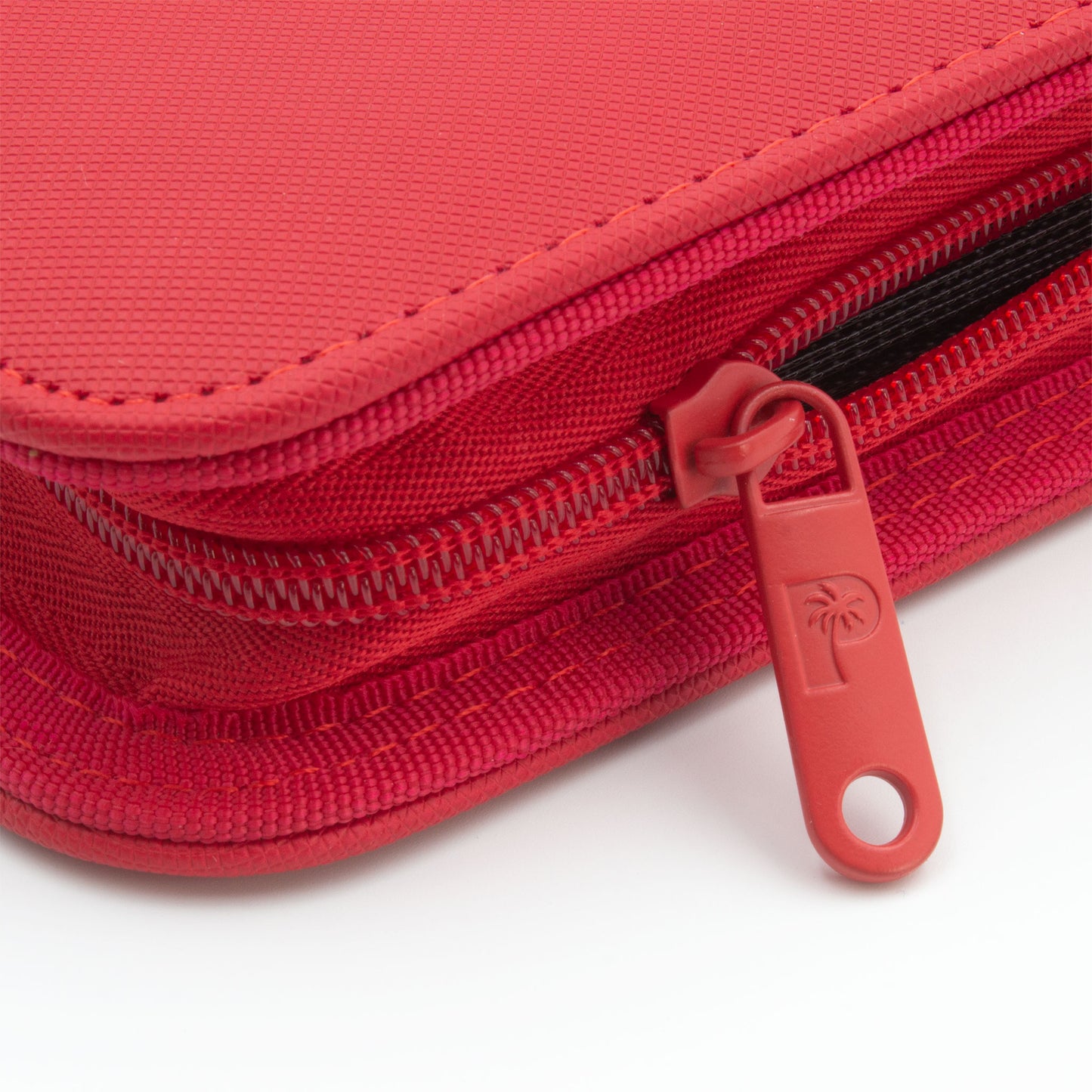Palms Off Gaming Collector Series 9 Pocket Zip Binder - 360 Slots - RED